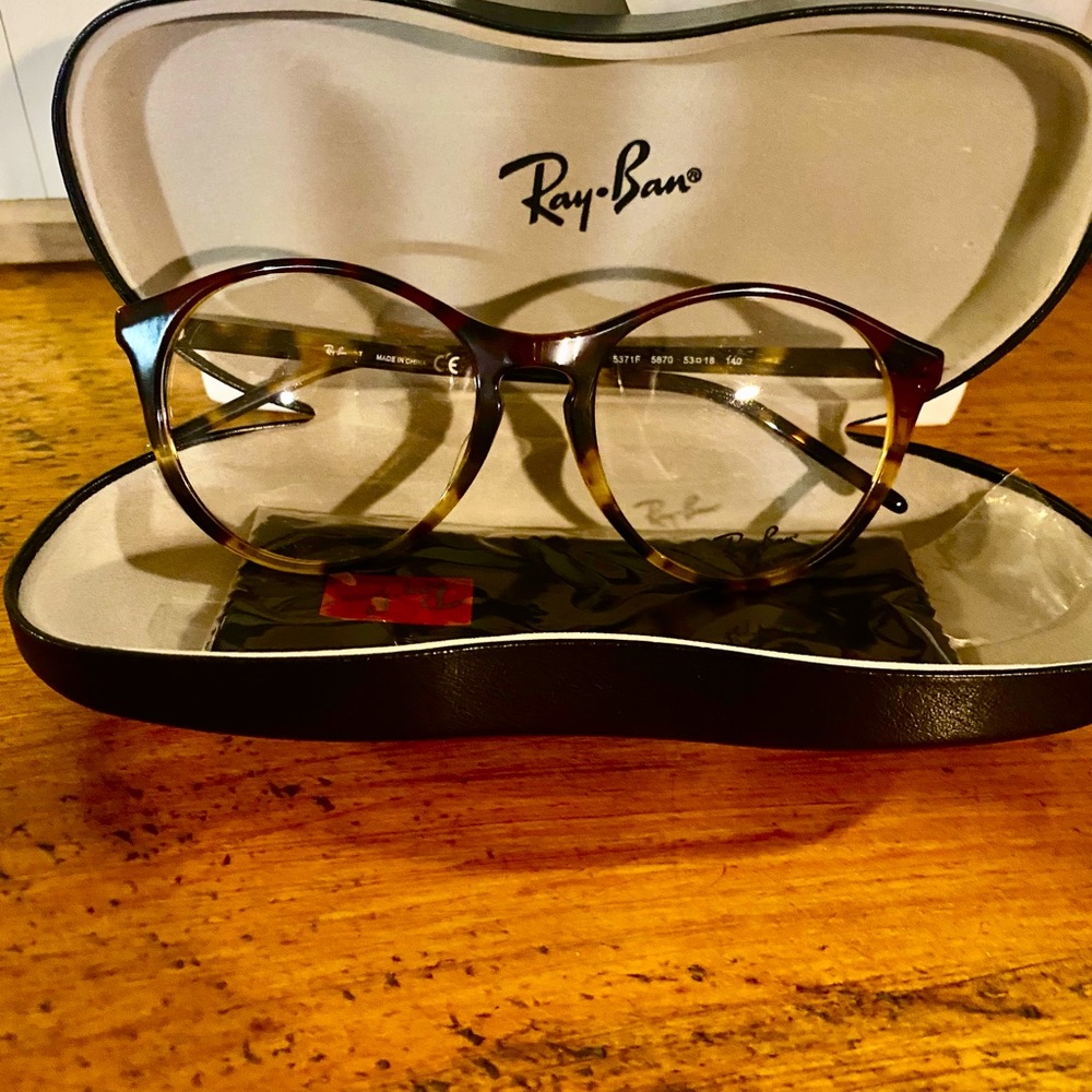 Ray Ban women’s eyeglasses